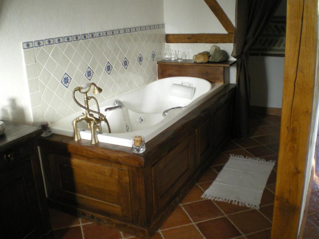 Villa Le Poulailler Lavit Habitación foto